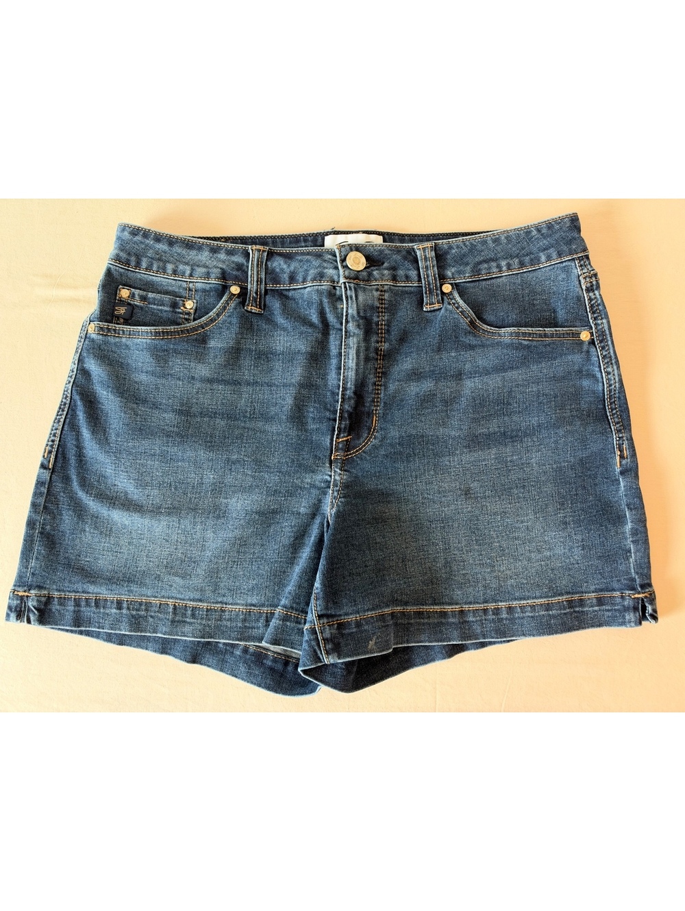 Seven7 Women's Size 10 Denim Shorts Blue Jean Casual